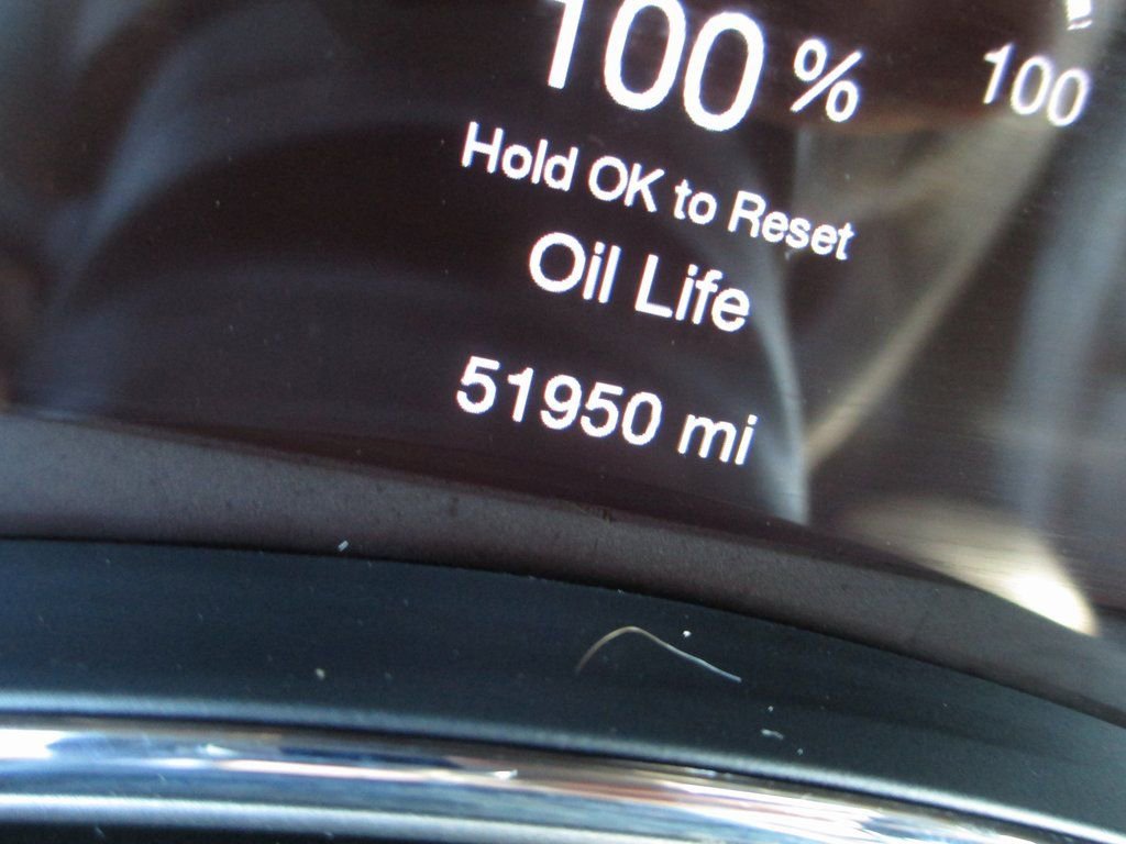 Used 2022 Jeep Grand Cherokee Limited w/ Trailer Tow Group IV image 29