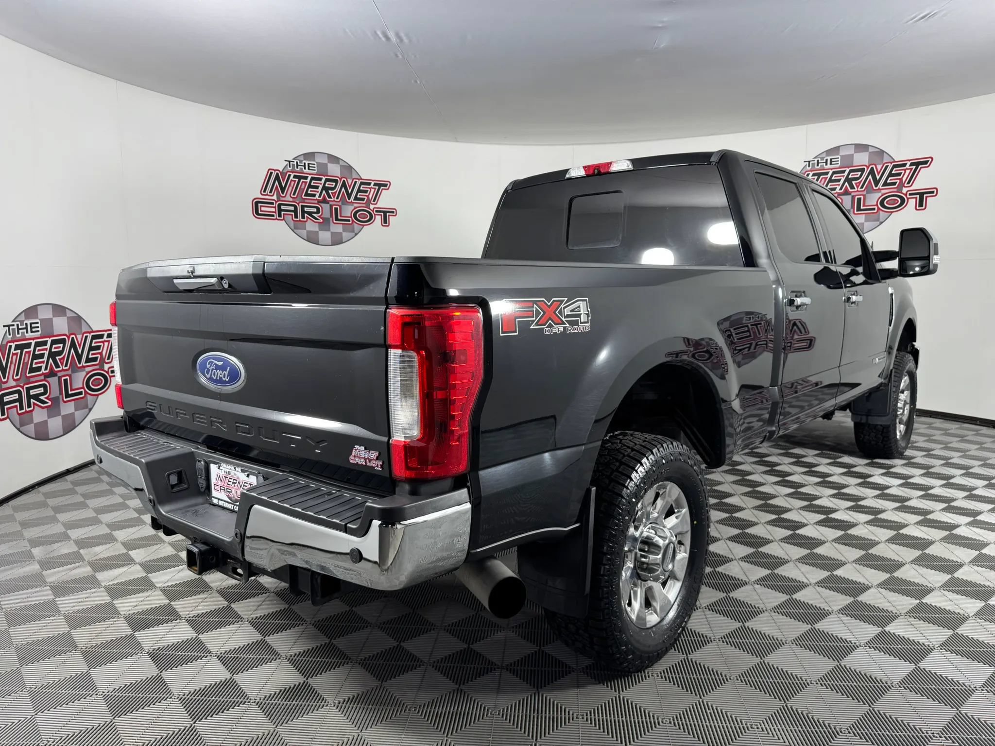 Used 2019 Ford F350 Lariat w/ Chrome Package AWD/4WD image 7