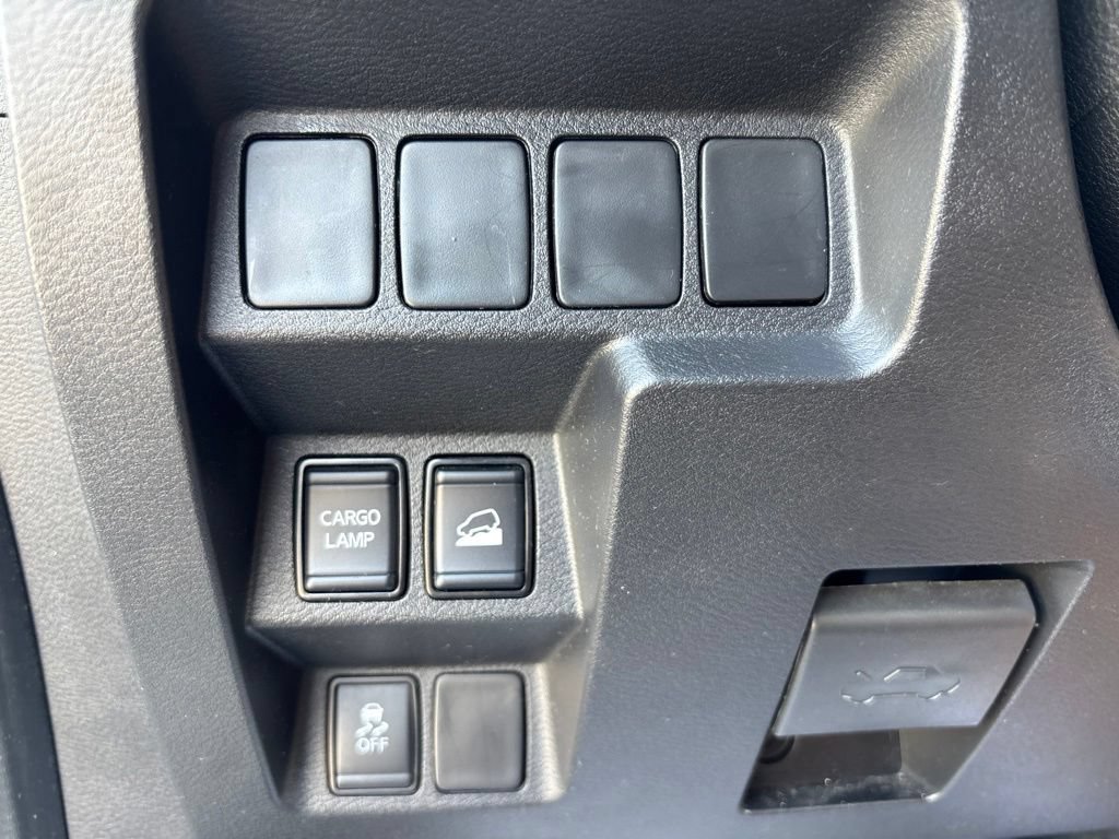 Certified 2023 Nissan Frontier SV AWD/4WD image 19