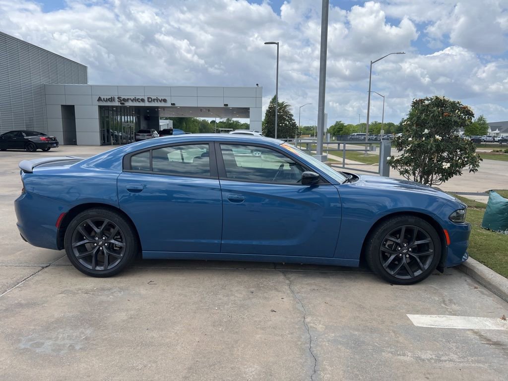 Used 2023 Dodge Charger SXT w/ Blacktop Package image 6