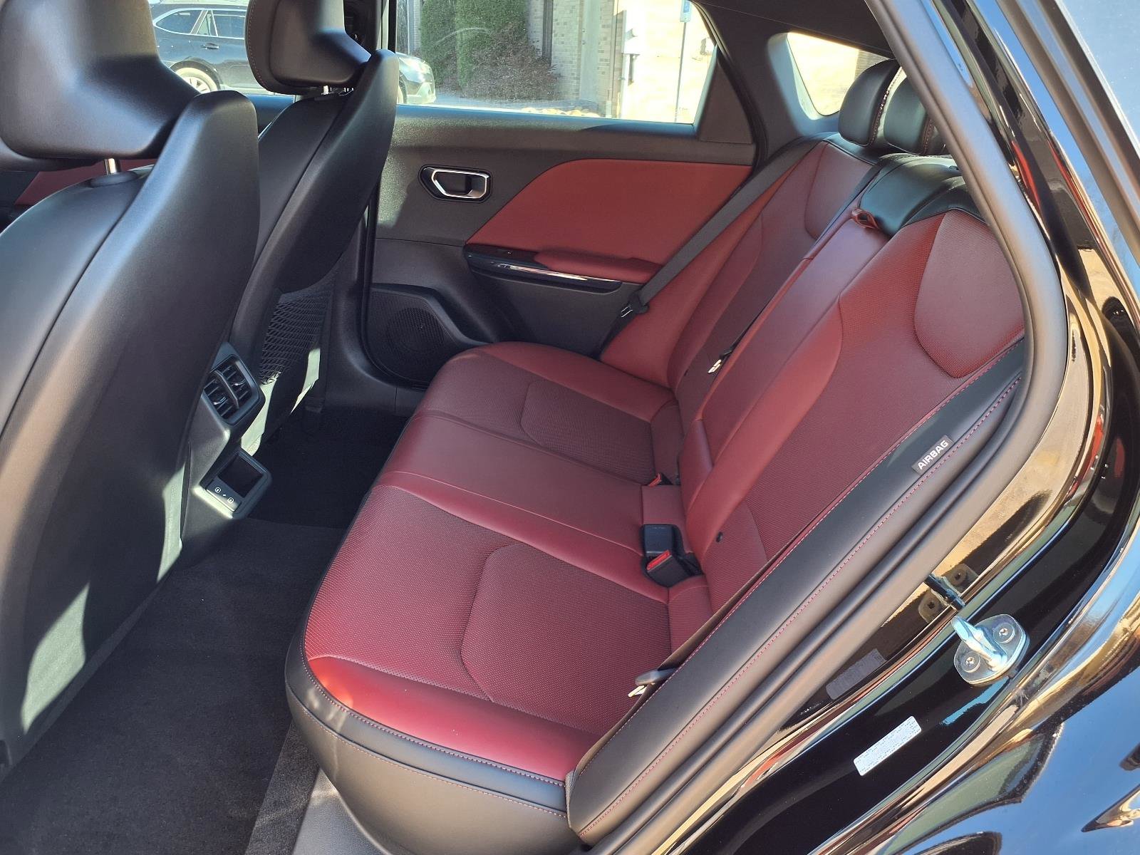 New 2025 Kia K4 GT-Line Turbo image 4