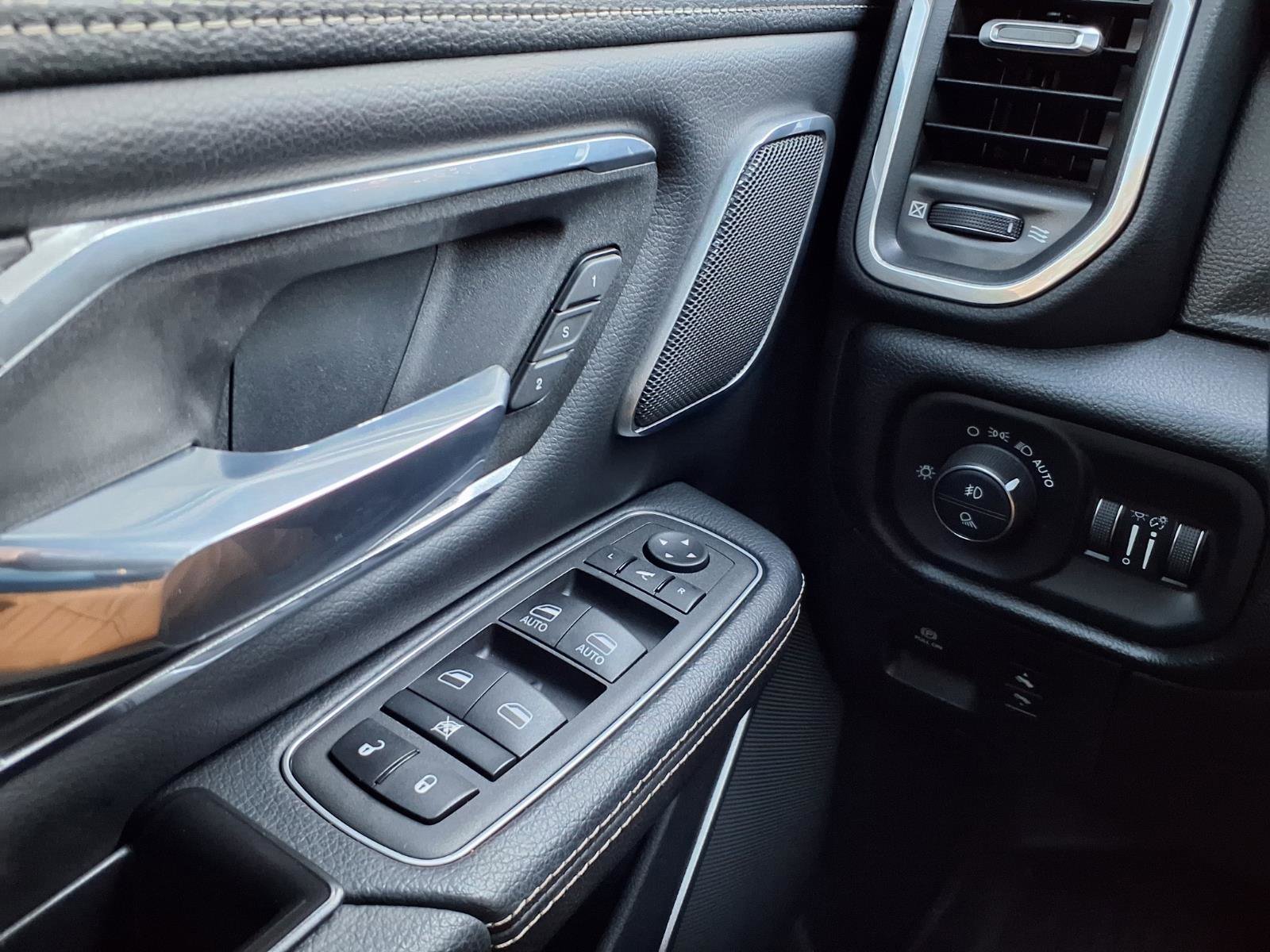 Used 2023 RAM 1500 Laramie image 24