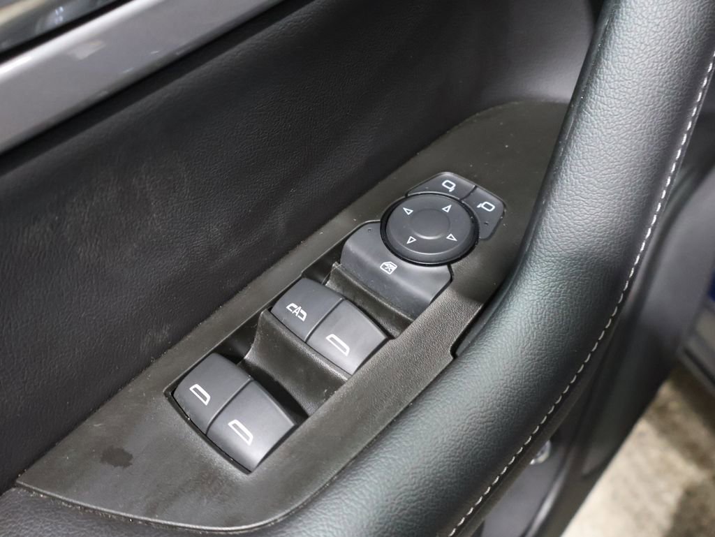 Used 2023 Chevrolet Blazer LT w/ Convenience Package image 15