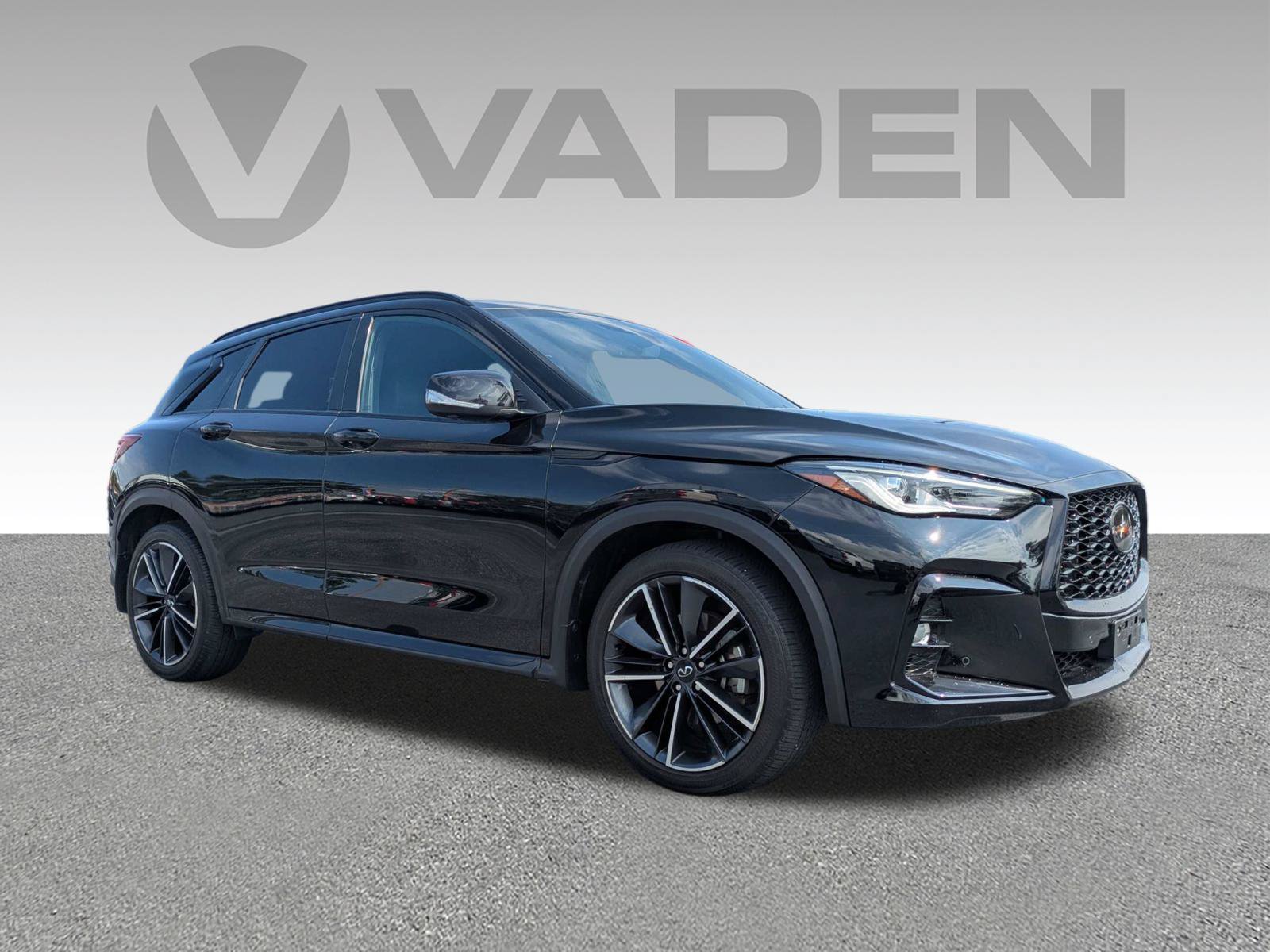 Used 2023 INFINITI QX50 Sport AWD/4WD image 3