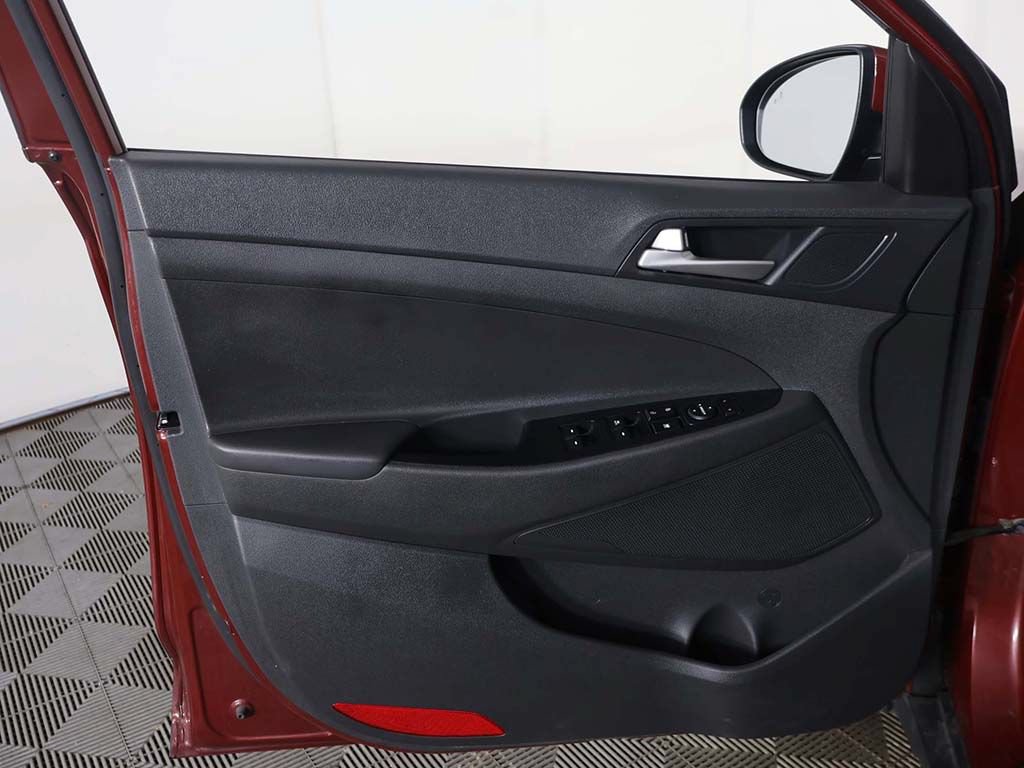 Used 2019 Hyundai Tucson Value FWD image 20