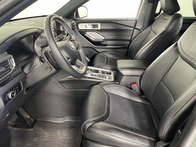 Used 2024 Ford Explorer ST w/ Equipment Group 401A AWD/4WD image 2
