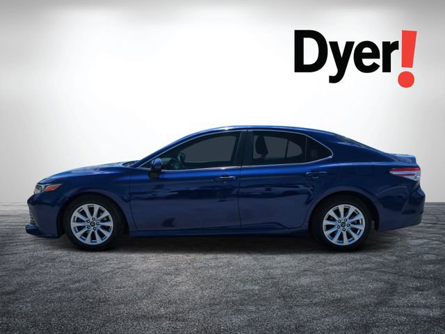 Used 2018 Toyota Camry LE FWD image 7