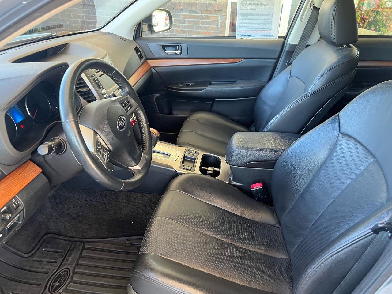 Used 2013 Subaru Outback 2.5i Limited w/ Popular Pkg 1B AWD/4WD image 9