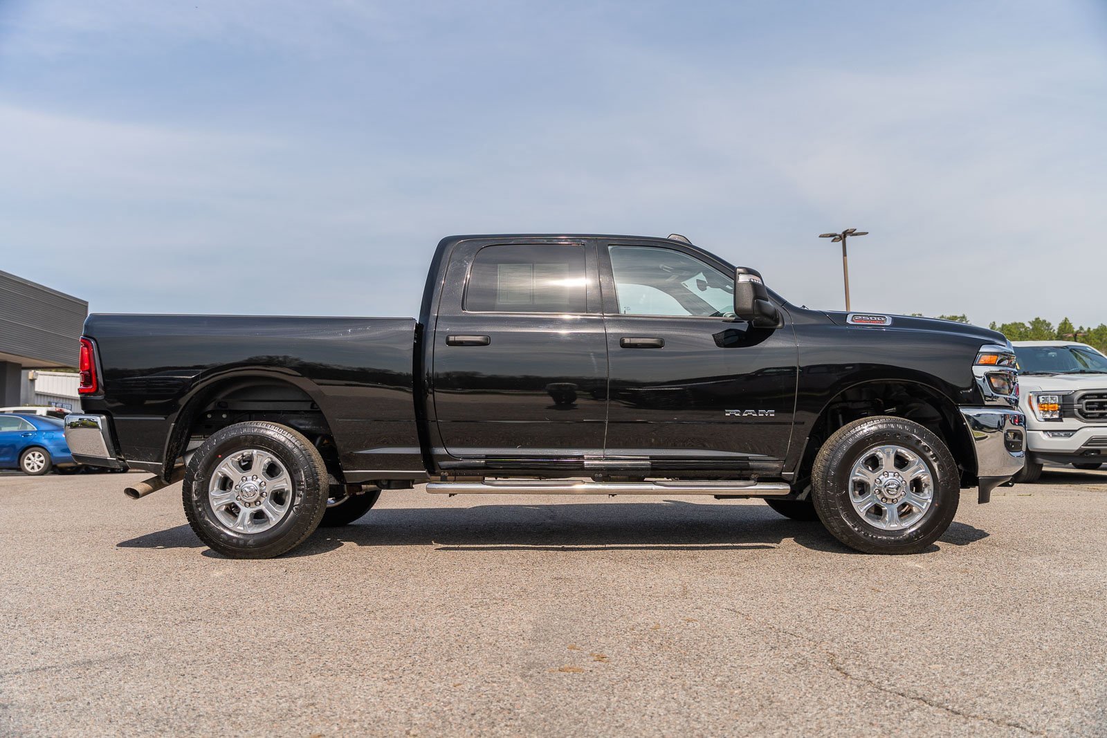 Used 2025 RAM 2500 Big Horn image 9