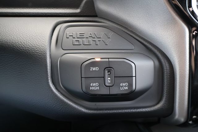 New 2026 RAM 2500 Laramie w/ Night Edition AWD/4WD image 14