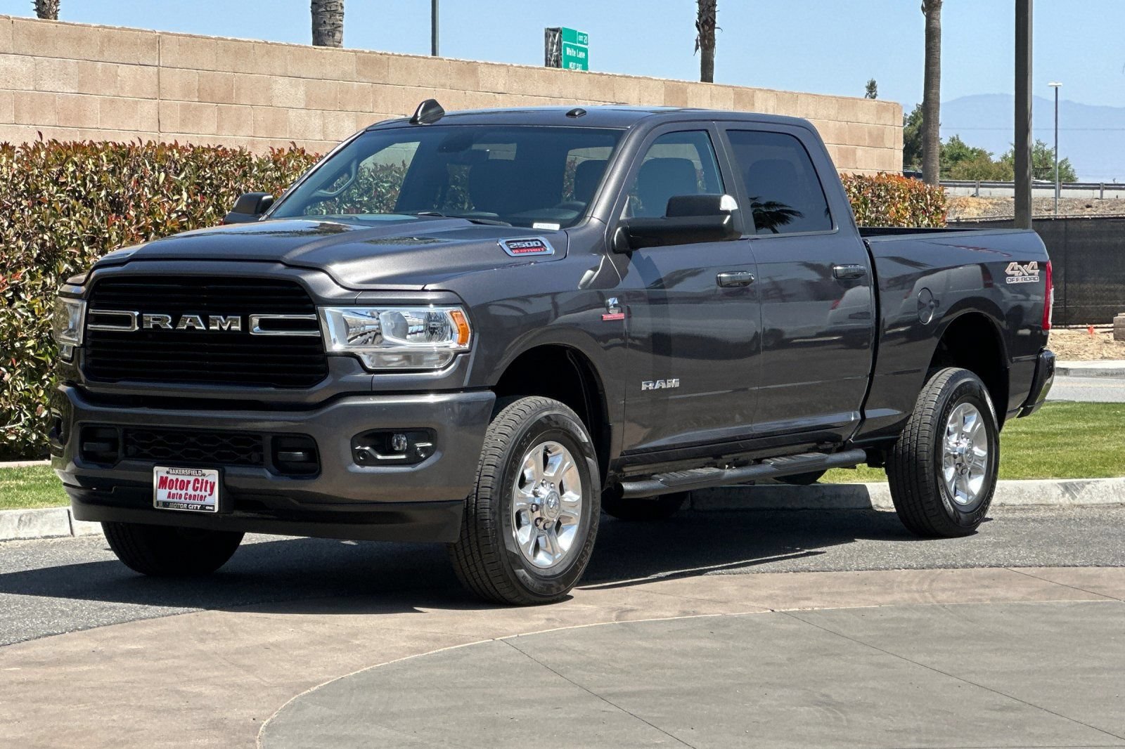 Used 2021 RAM 2500 Big Horn w/ Level 1 Equipment Group AWD/4WD image 8