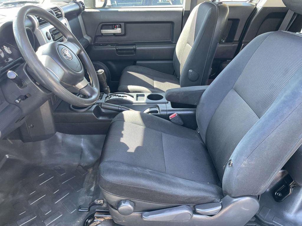 Used 2007 Toyota FJ Cruiser 4WD image 27