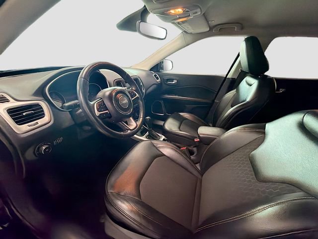 Used 2017 Jeep Compass Latitude w/ Popular Equipment Group image 19