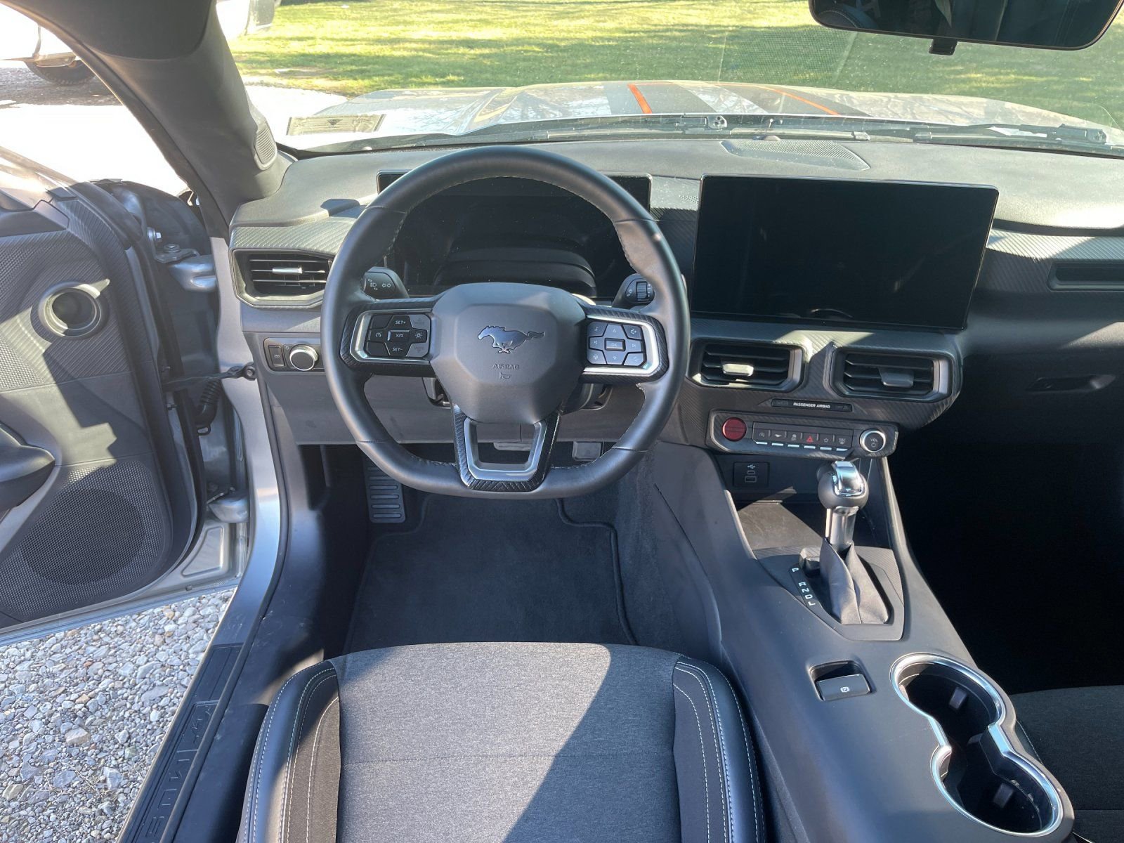 Used 2024 Ford Mustang Coupe image 15