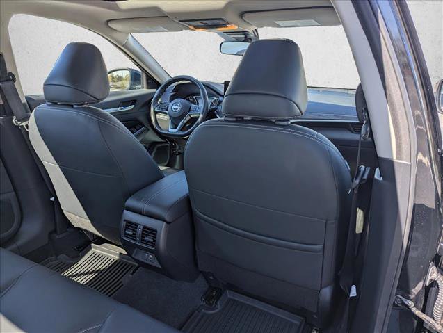 Used 2024 Nissan Altima 2.5 SL image 30