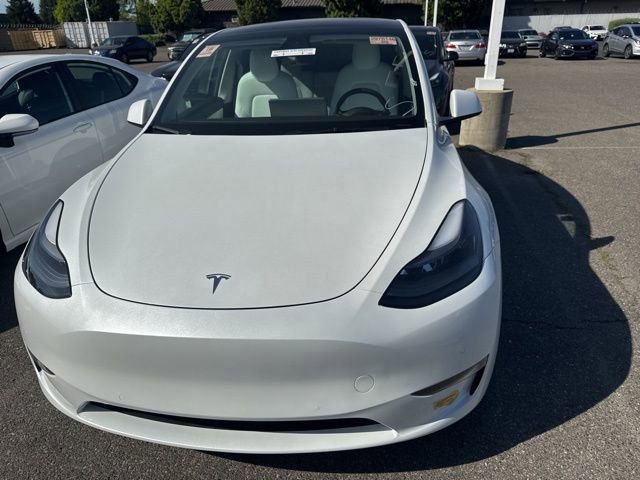 Used 2022 Tesla Model Y Performance image 3