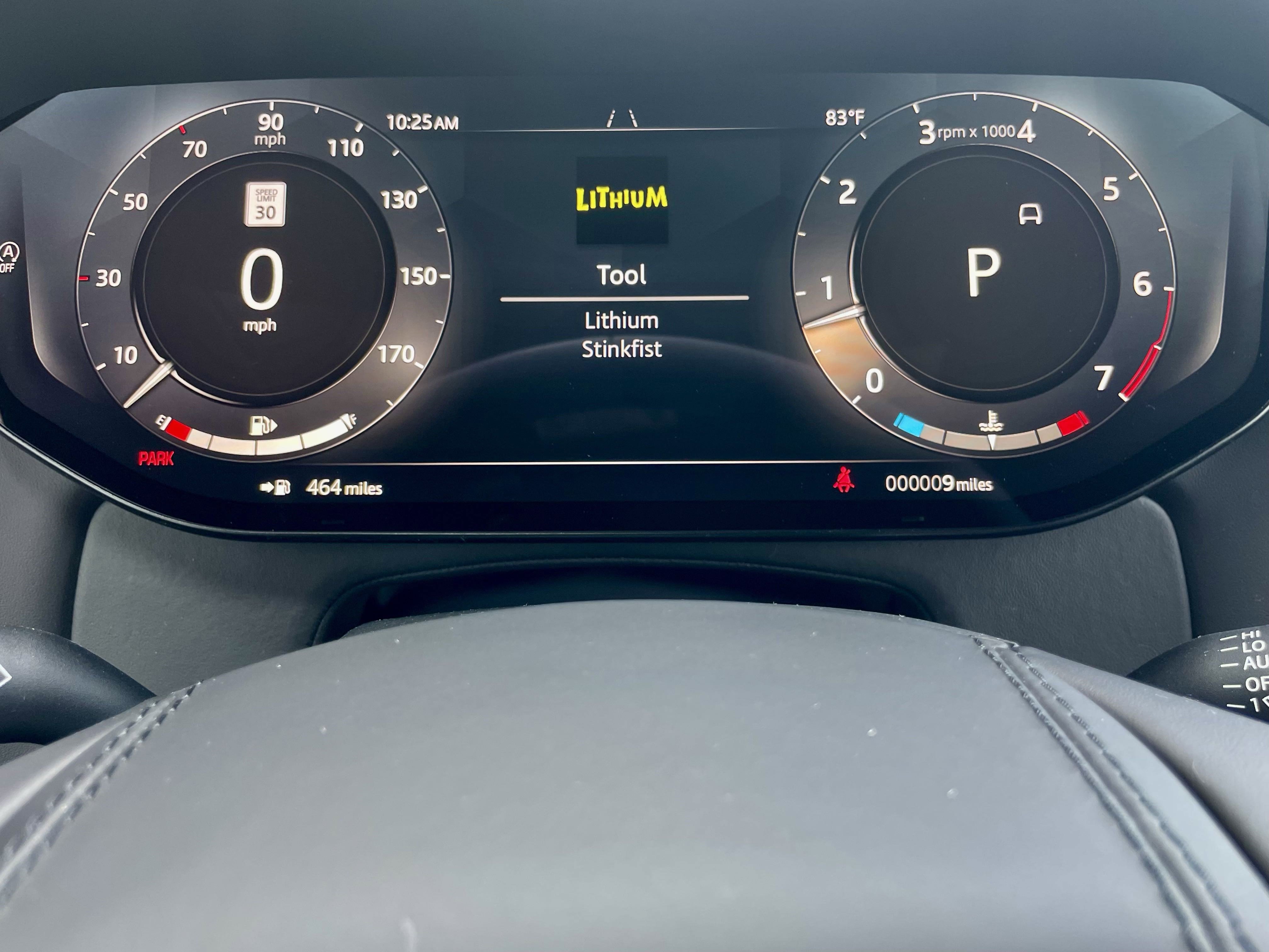 New 2025 Land Rover Range Rover Sport SE image 24