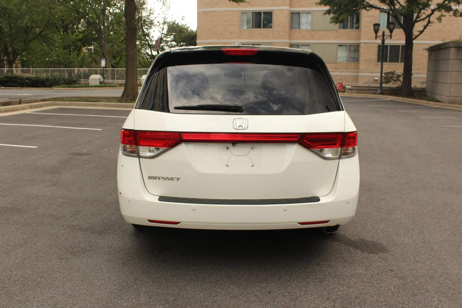 Used 2014 Honda Odyssey Touring image 8