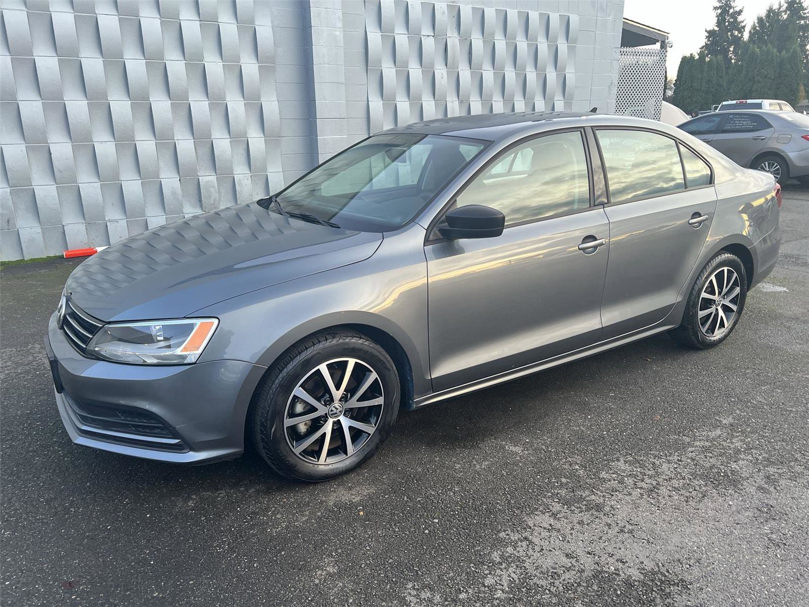 Used 2016 Volkswagen Jetta SE