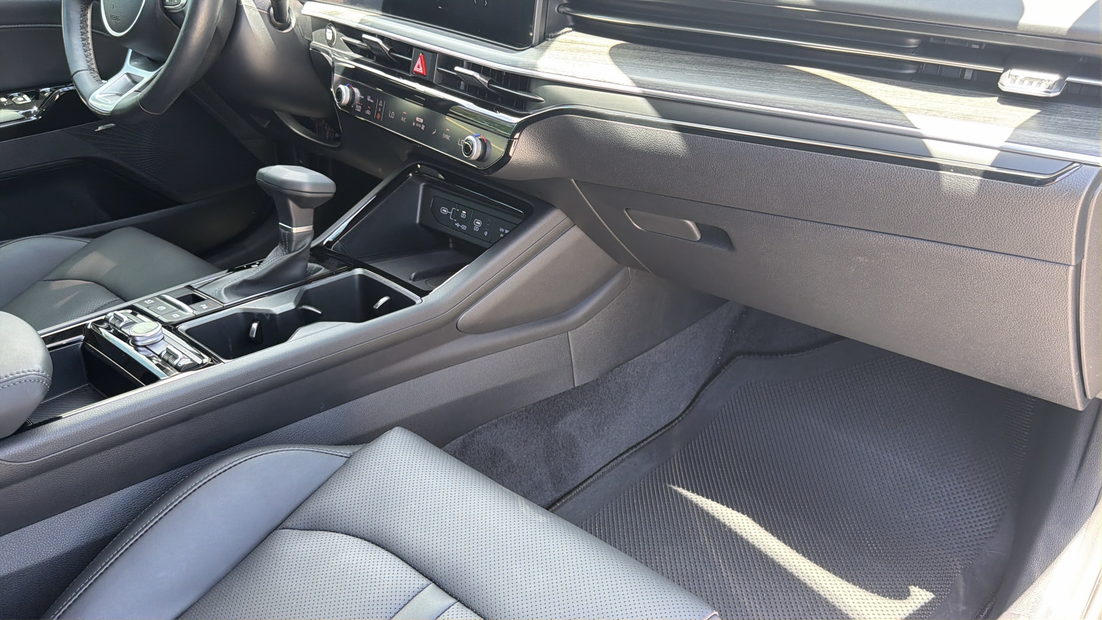 Certified 2025 Kia K5 EX FWD image 11