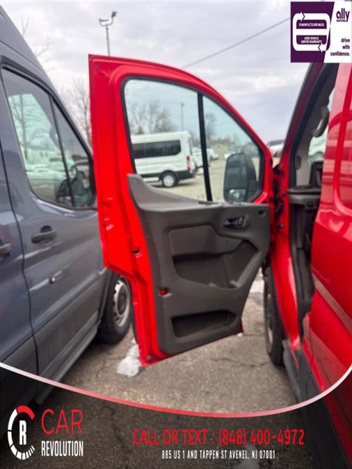 Used 2023 Ford Transit 250 Low Roof RWD image 44