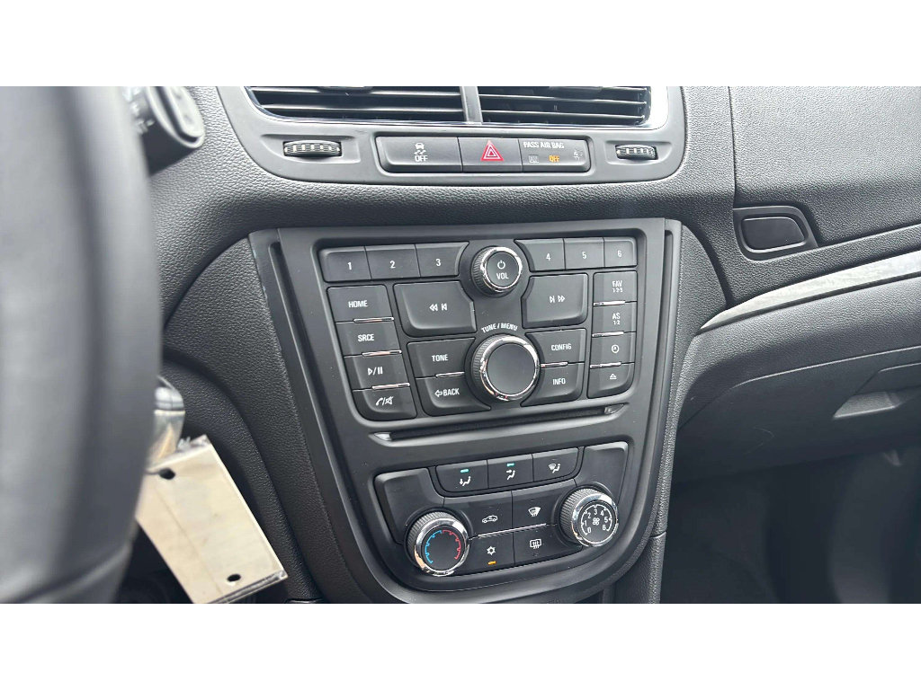 Used 2015 Buick Encore FWD image 18