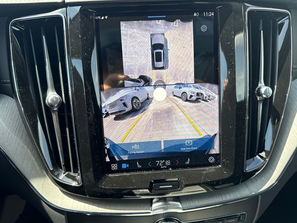New 2025 Volvo XC60 T8 Ultra image 12