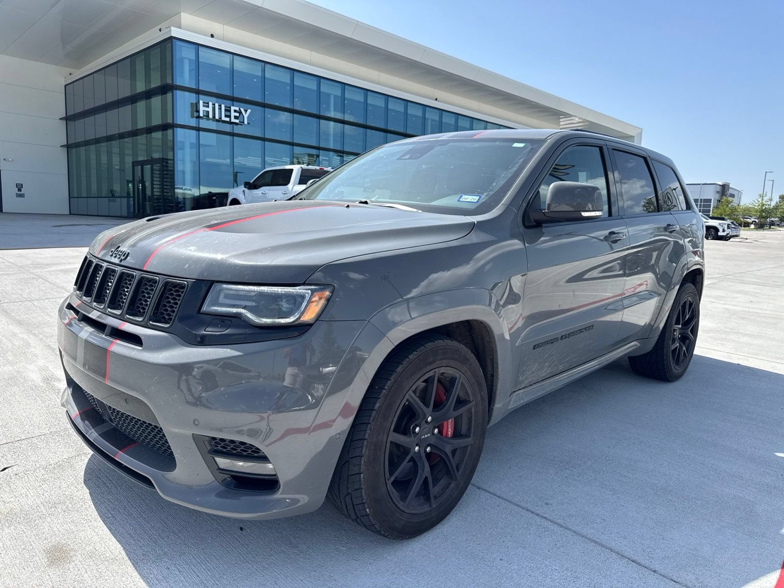 Used 2020 Jeep Grand Cherokee SRT w/ Trailer Tow Group IV AWD/4WD image 1