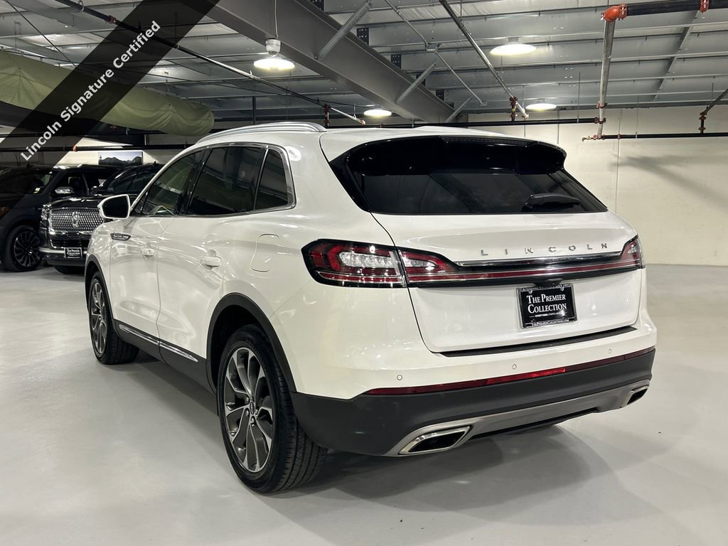 Certified 2023 Lincoln Nautilus Reserve AWD/4WD image 4