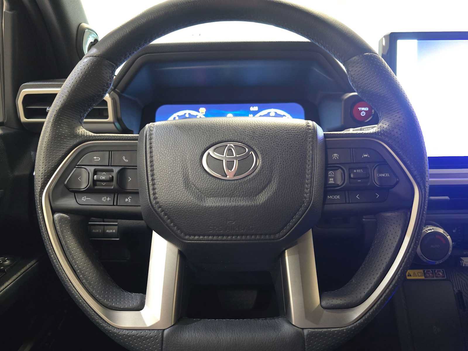 Certified 2026 Toyota 4Runner TRD Off-Road Premium w/ Tow Technology Package AWD/4WD image 11