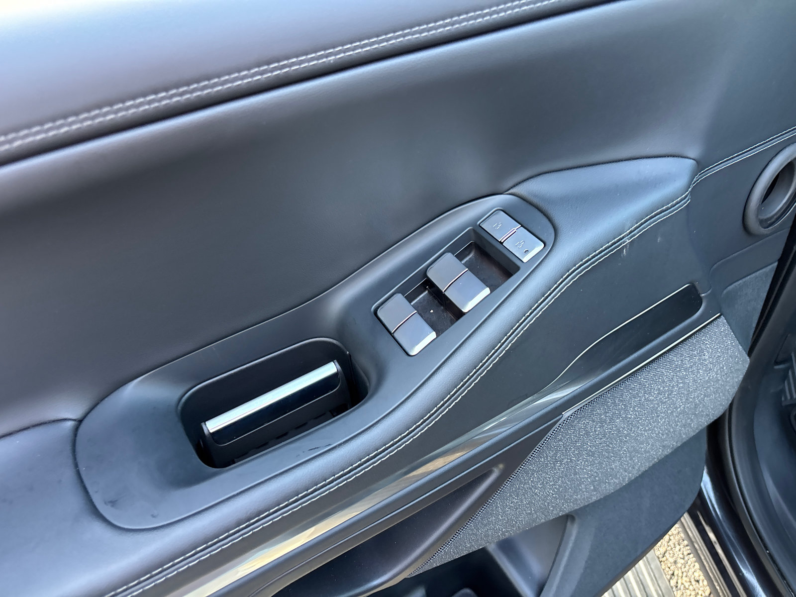 New 2026 Lincoln Navigator Reserve w/ Jet Appearance Package AWD/4WD image 12