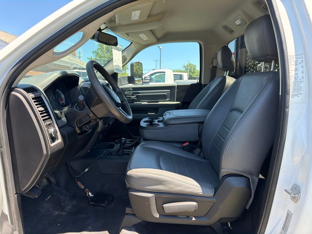 Used 2018 RAM 3500 Tradesman w/ Power & Remote Entry Group AWD/4WD image 9