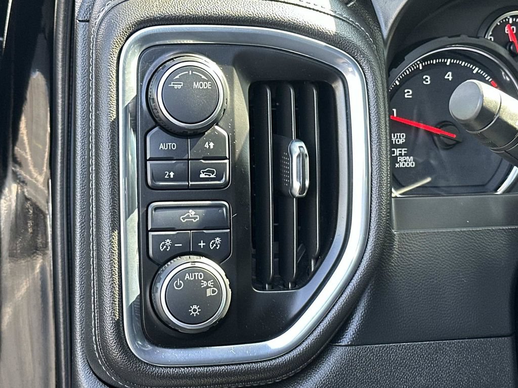 Used 2021 Chevrolet Silverado 1500 LT w/ Bed Protection Package AWD/4WD image 27