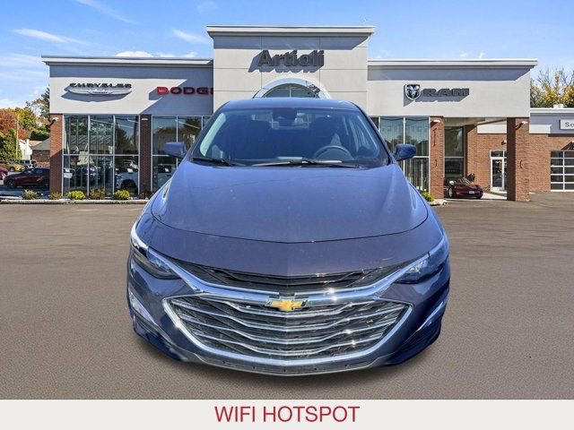 Used 2025 Chevrolet Malibu LS image 3