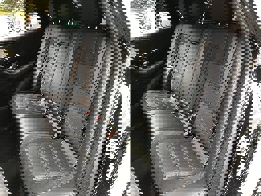 Used 2022 Mercedes-Benz GLE 53 AMG GLE 53 AMG image 33