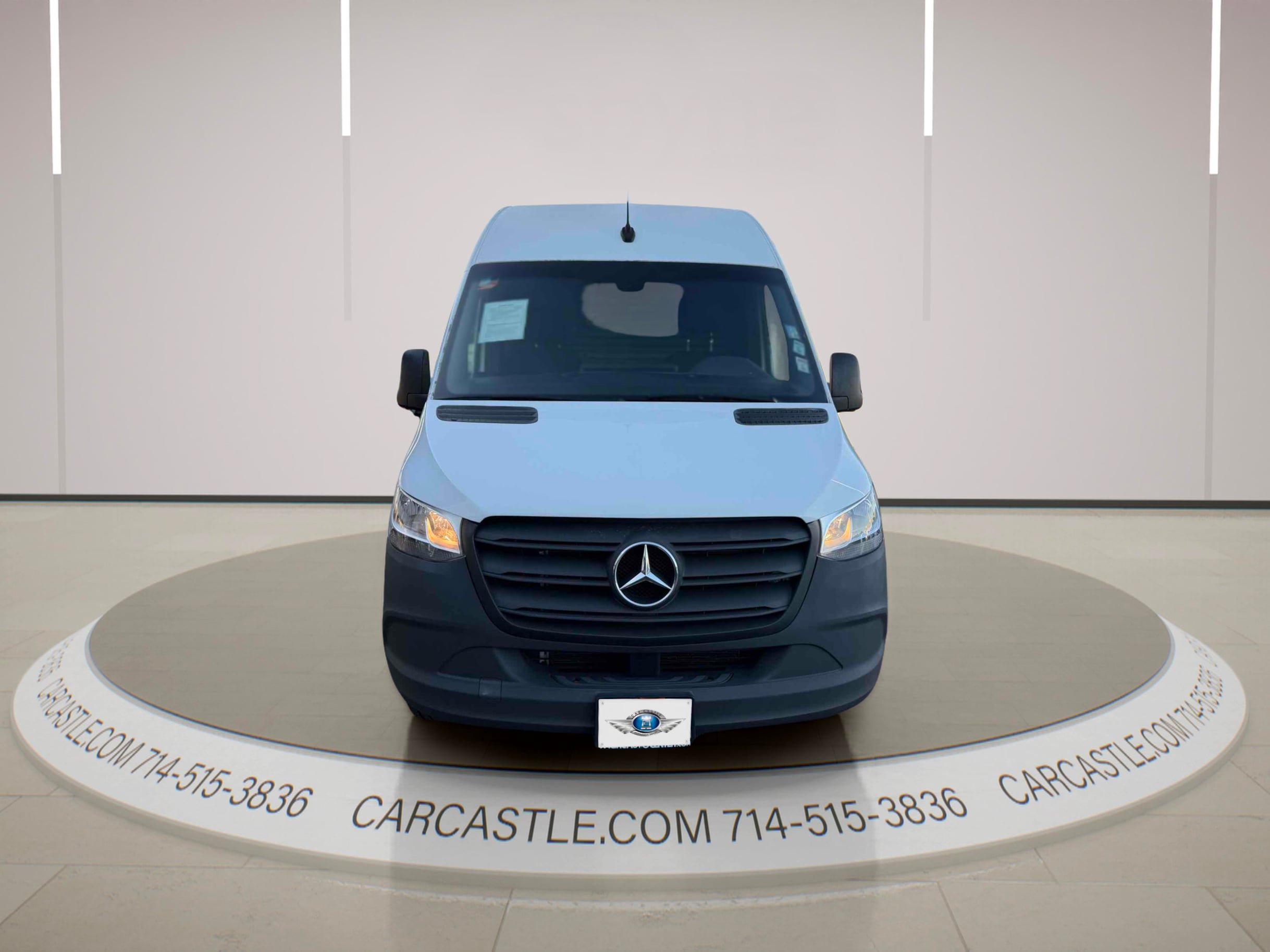Used 2023 Mercedes-Benz Sprinter 2500 image 10