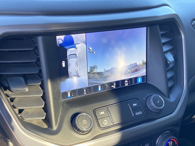 Used 2022 GMC Acadia AT4 w/ Technology Package image 35