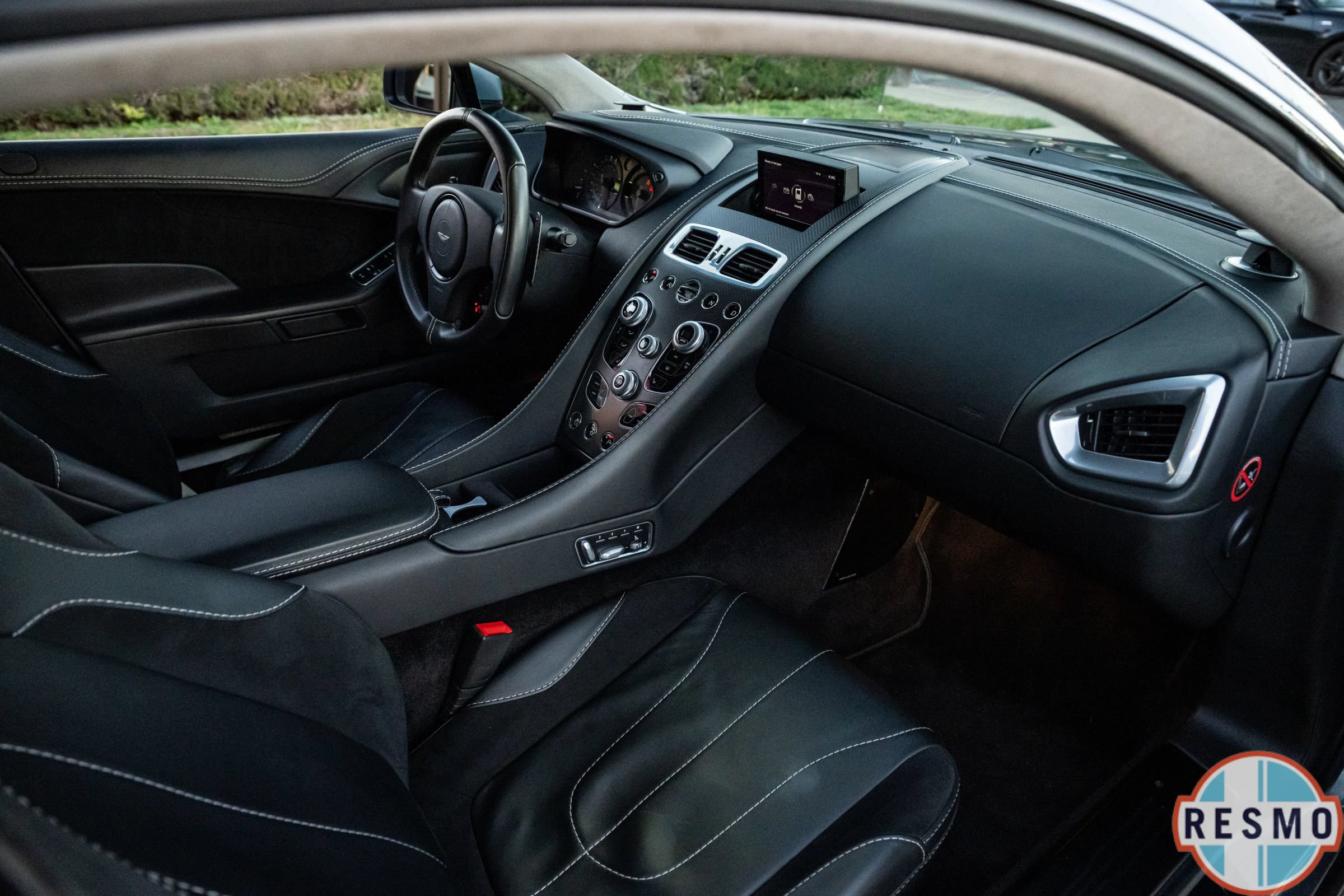 Used 2014 Aston Martin Vanquish Coupe RWD image 11