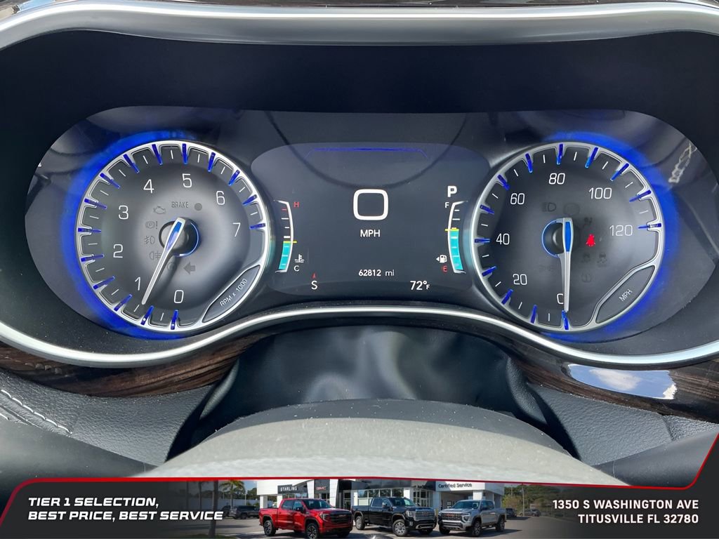 Used 2024 Chrysler Pacifica Limited image 24