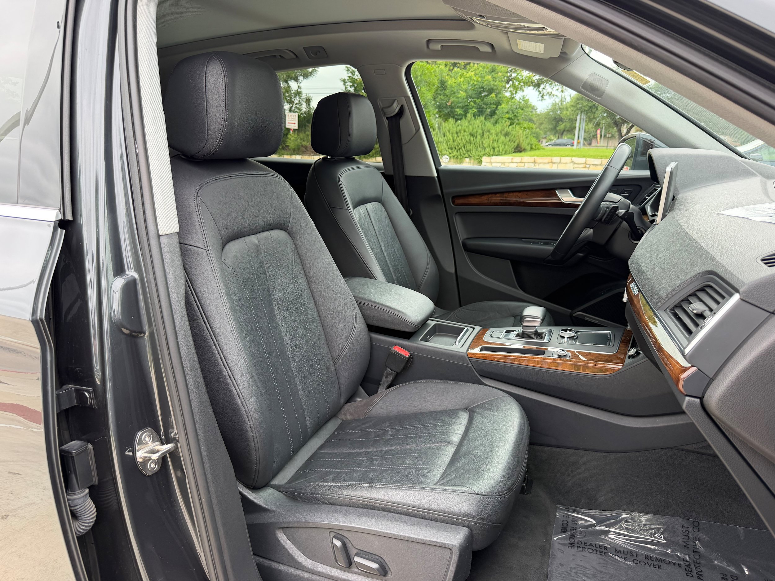Used 2018 Audi Q5 2.0T Premium Plus w/ Premium Plus Package AWD/4WD image 10