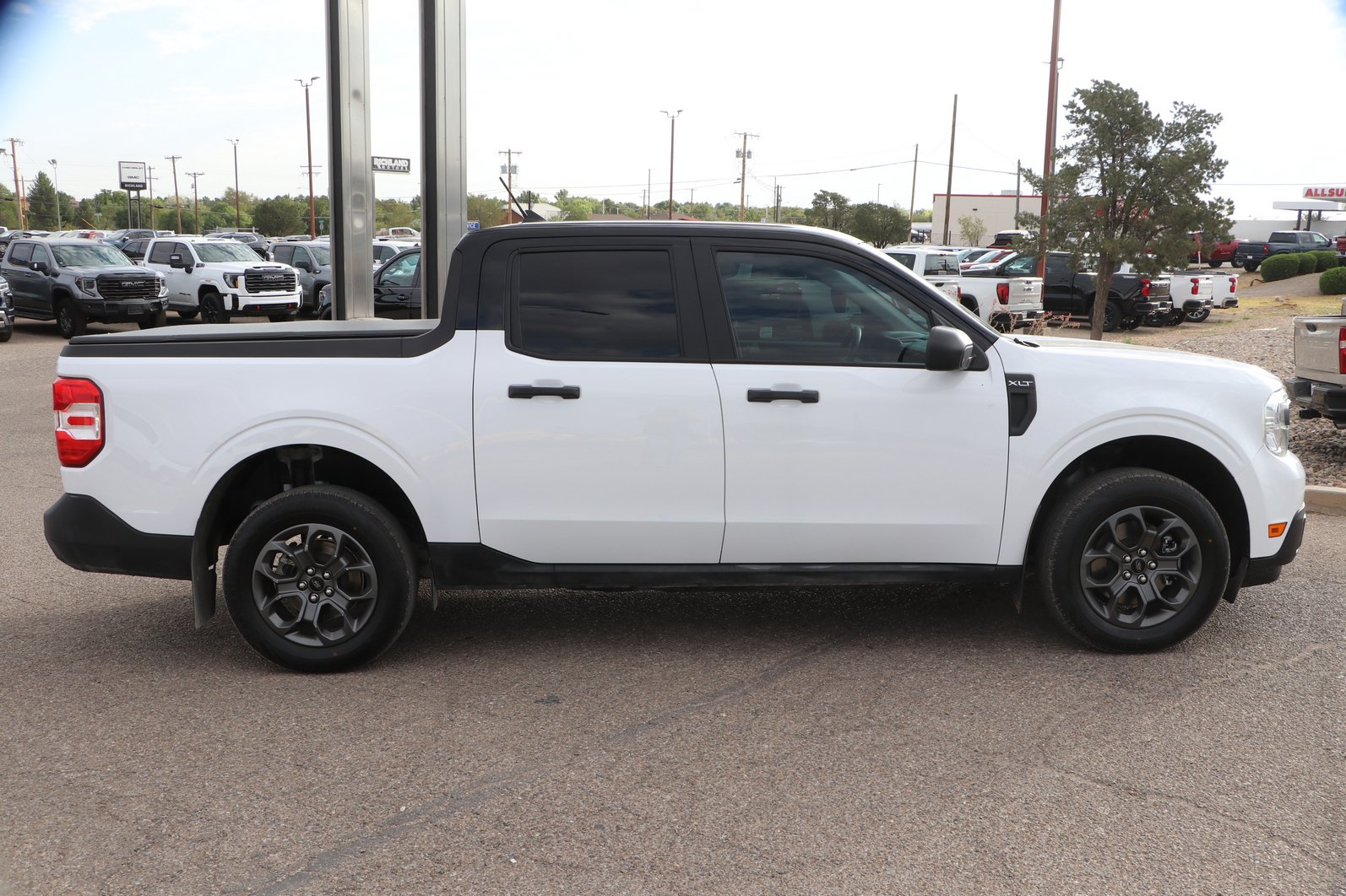 Used 2024 Ford Maverick XLT FWD image 8