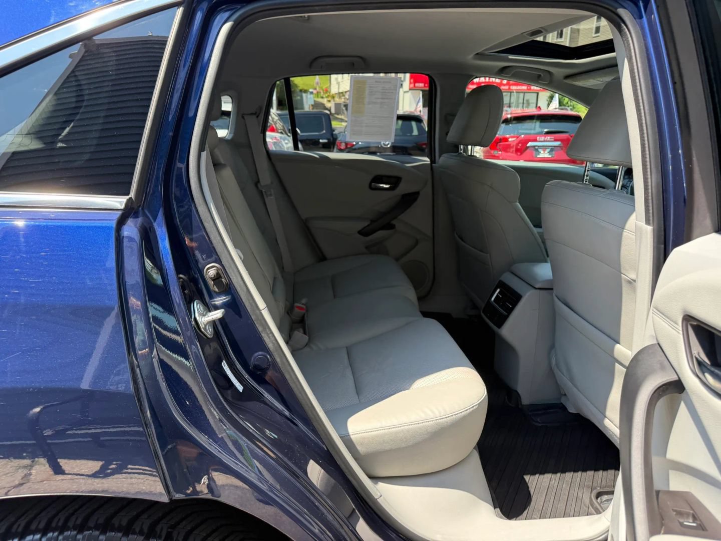 Used 2018 Acura RDX w/ Advance Package AWD/4WD image 30