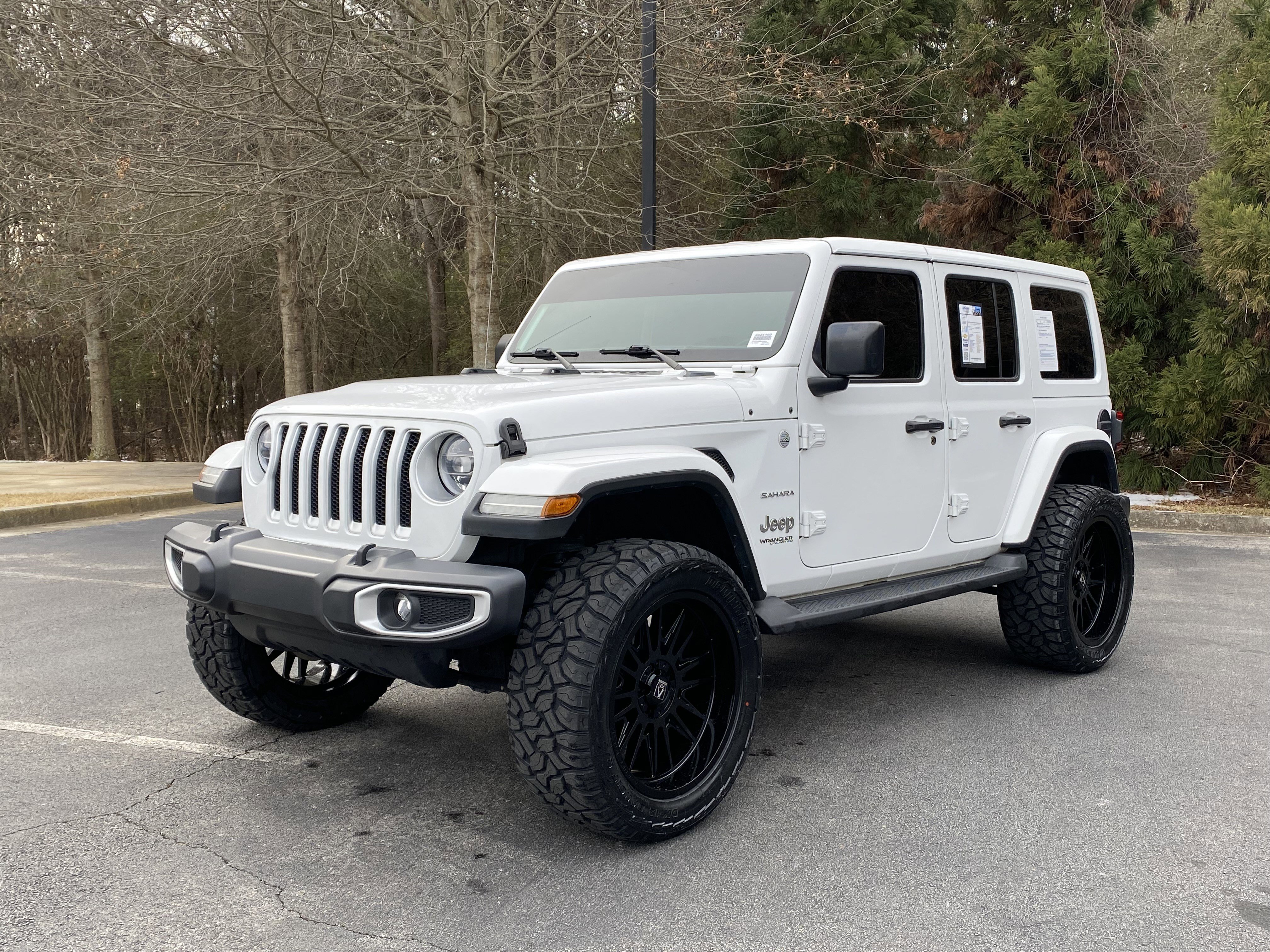 Used 2021 Jeep Wrangler Unlimited Sahara image 5