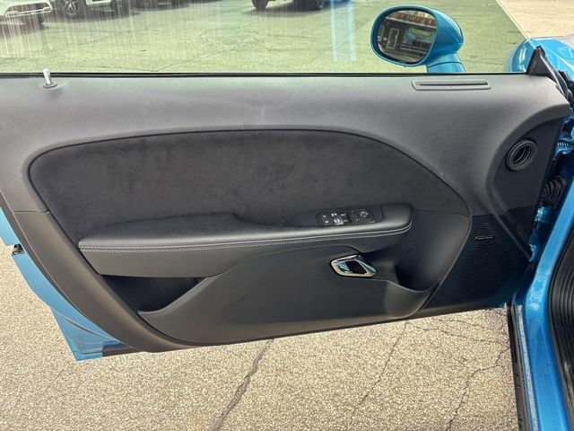 Used 2016 Dodge Challenger SRT Hellcat image 10