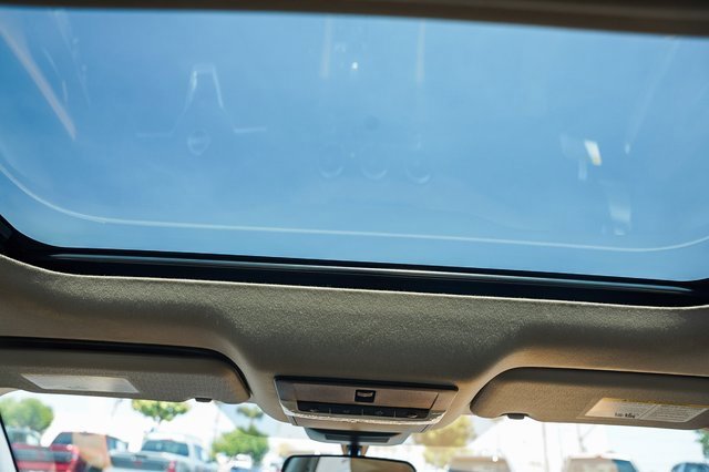 New 2025 Nissan Sentra SV w/ SV Premium Package image 17