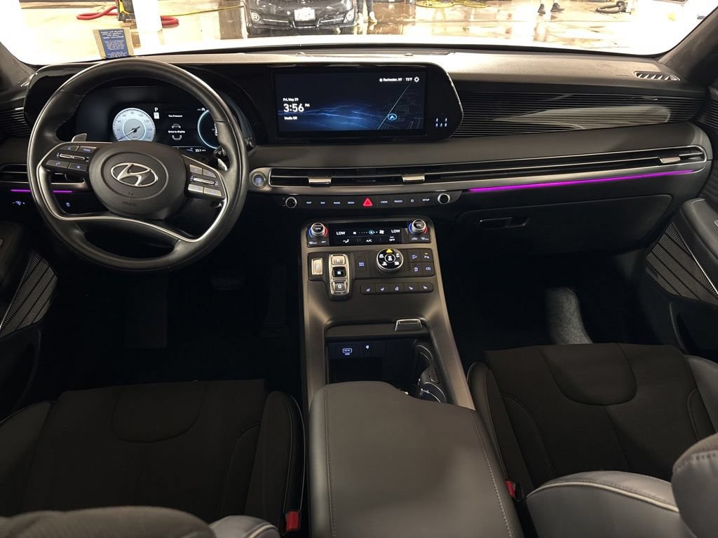 Used 2025 Hyundai Palisade Calligraphy AWD/4WD image 10