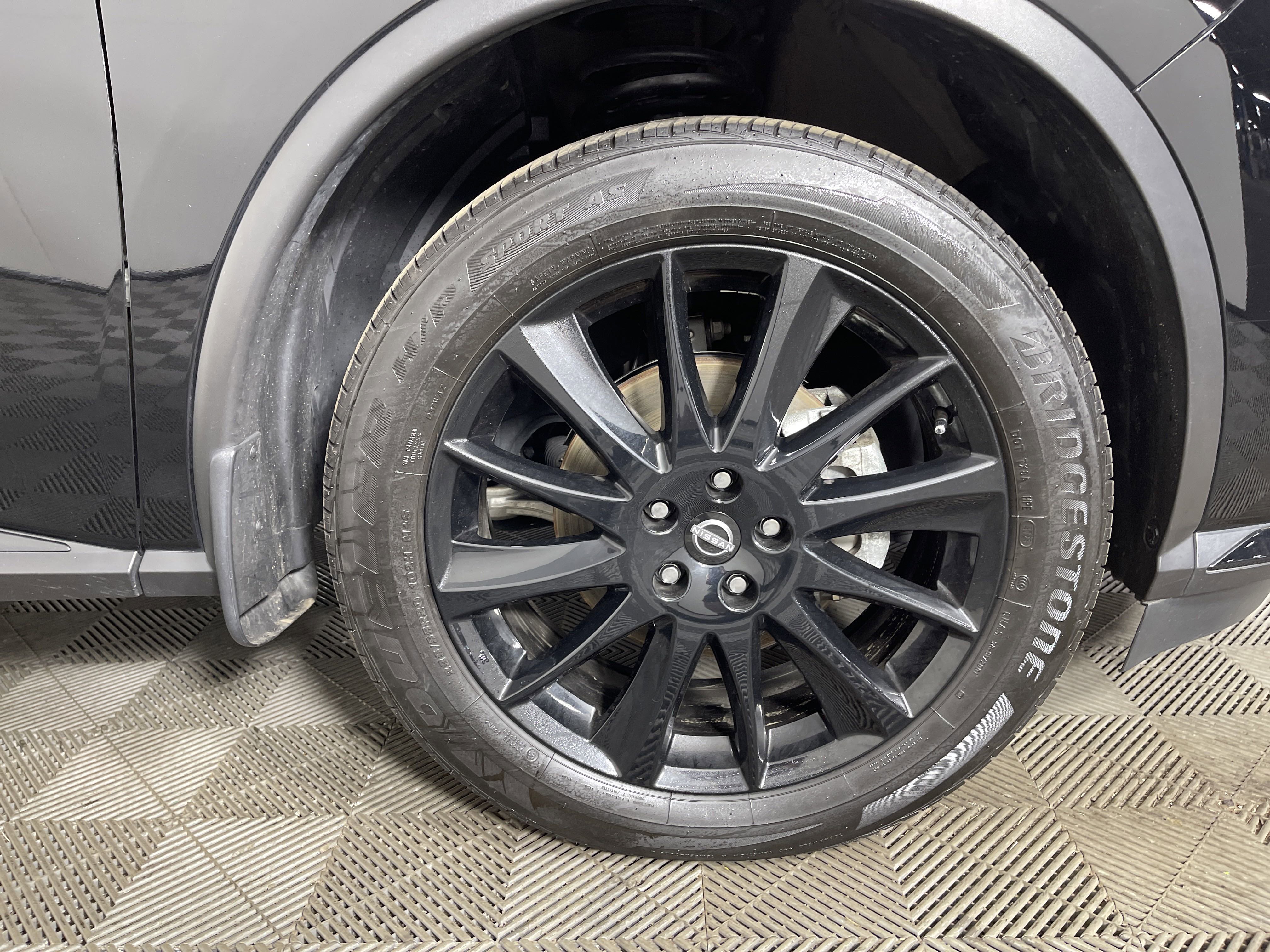 Used 2024 Nissan Murano SV w/ SV Midnight Edition Package image 7