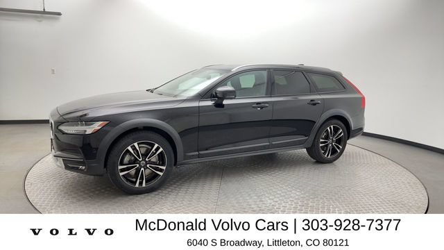 Used 2018 Volvo V90 T5 Cross Country w/ Convenience Package AWD/4WD image 6