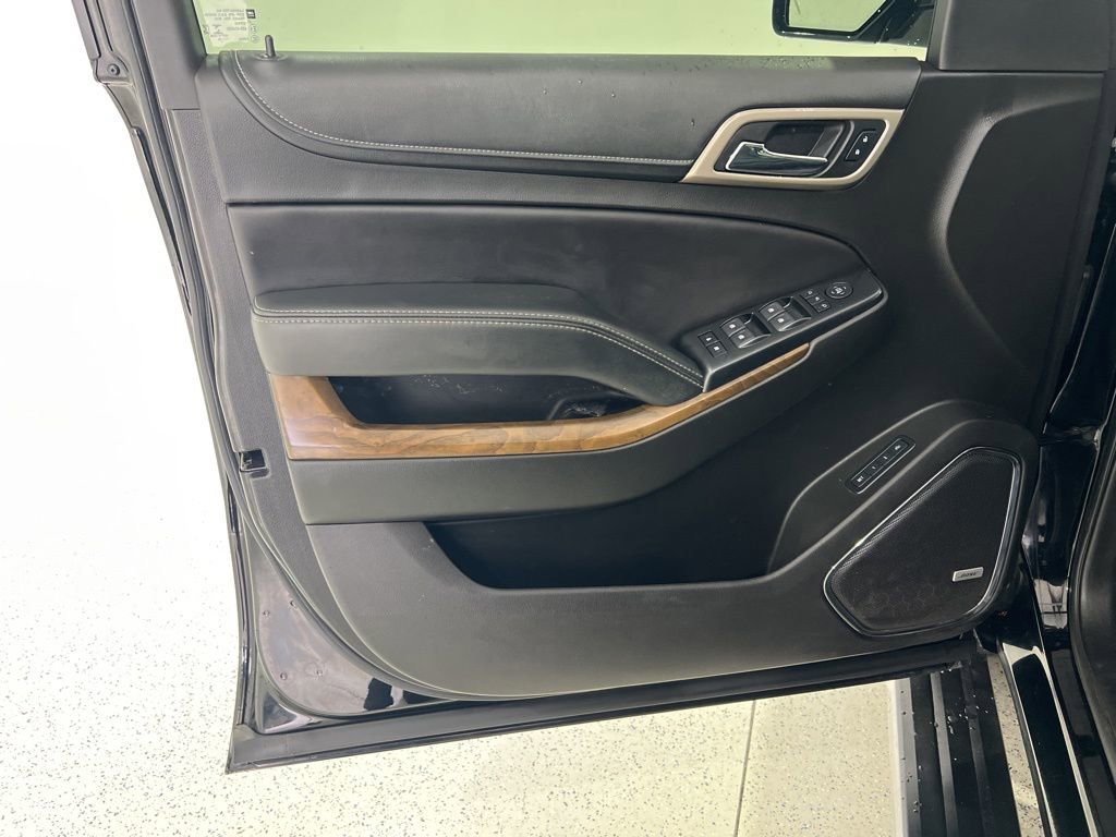 Used 2018 GMC Yukon Denali w/ Denali Ultimate Package image 19