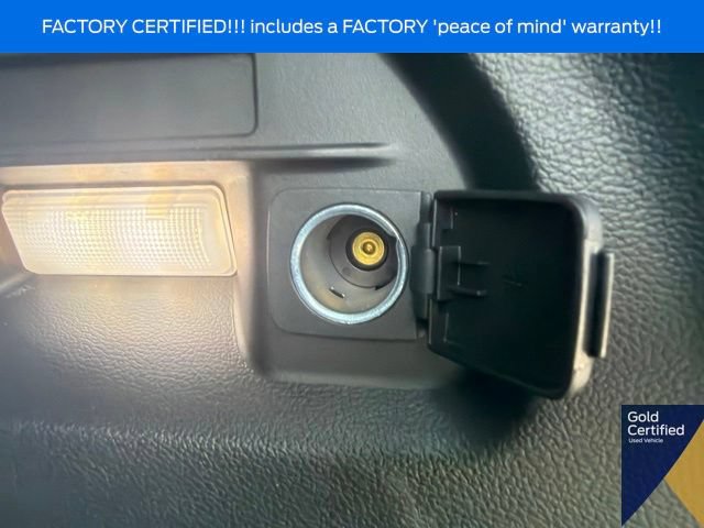 Used 2023 Ford Explorer XLT w/ Equipment Group 202A AWD/4WD image 16